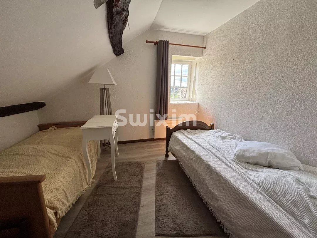 casa 6 Camere in vendita su La Roche-en-Brenil (21530)