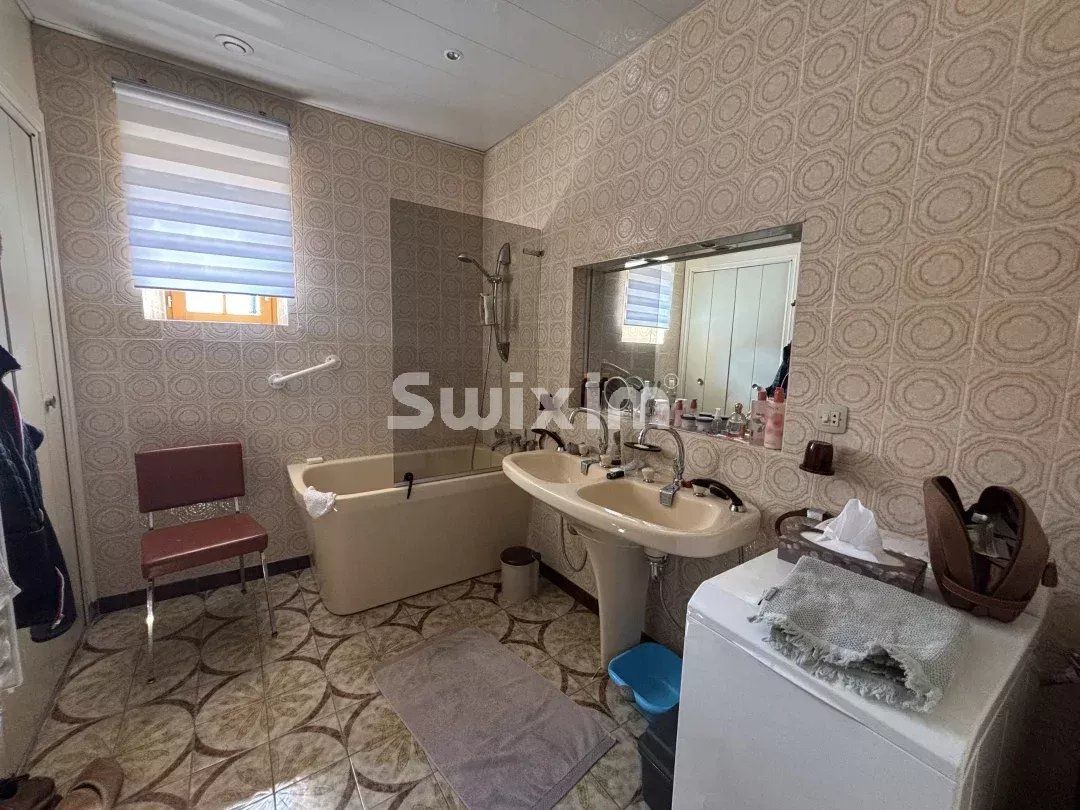 casa 6 Camere in vendita su La Roche-en-Brenil (21530)