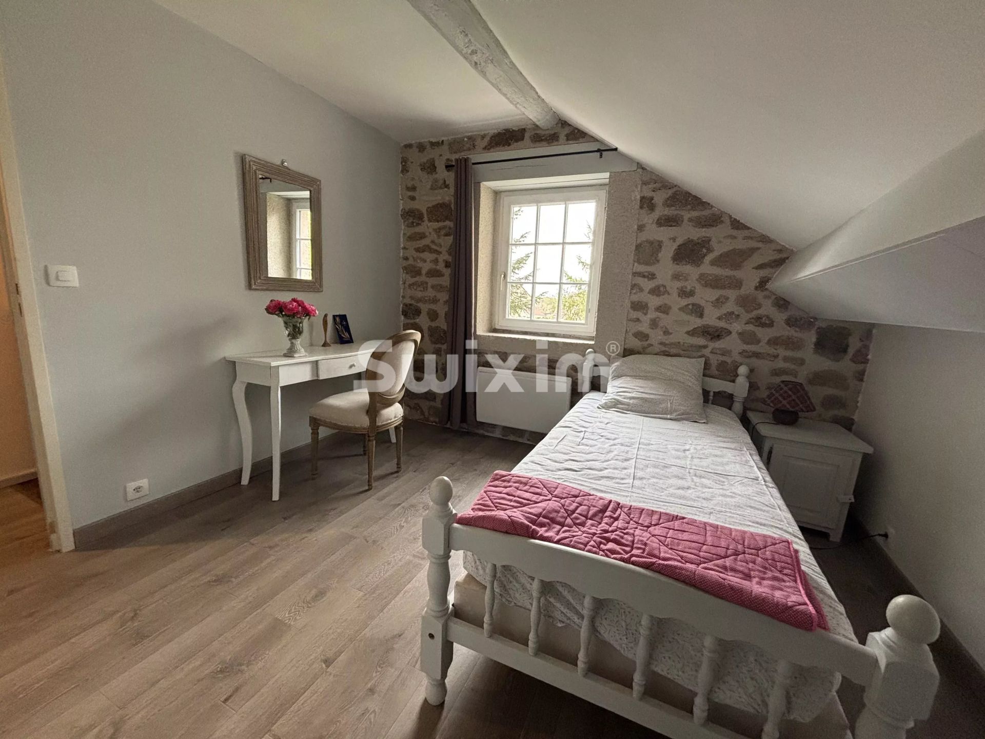 casa 6 Camere in vendita su La Roche-en-Brenil (21530)