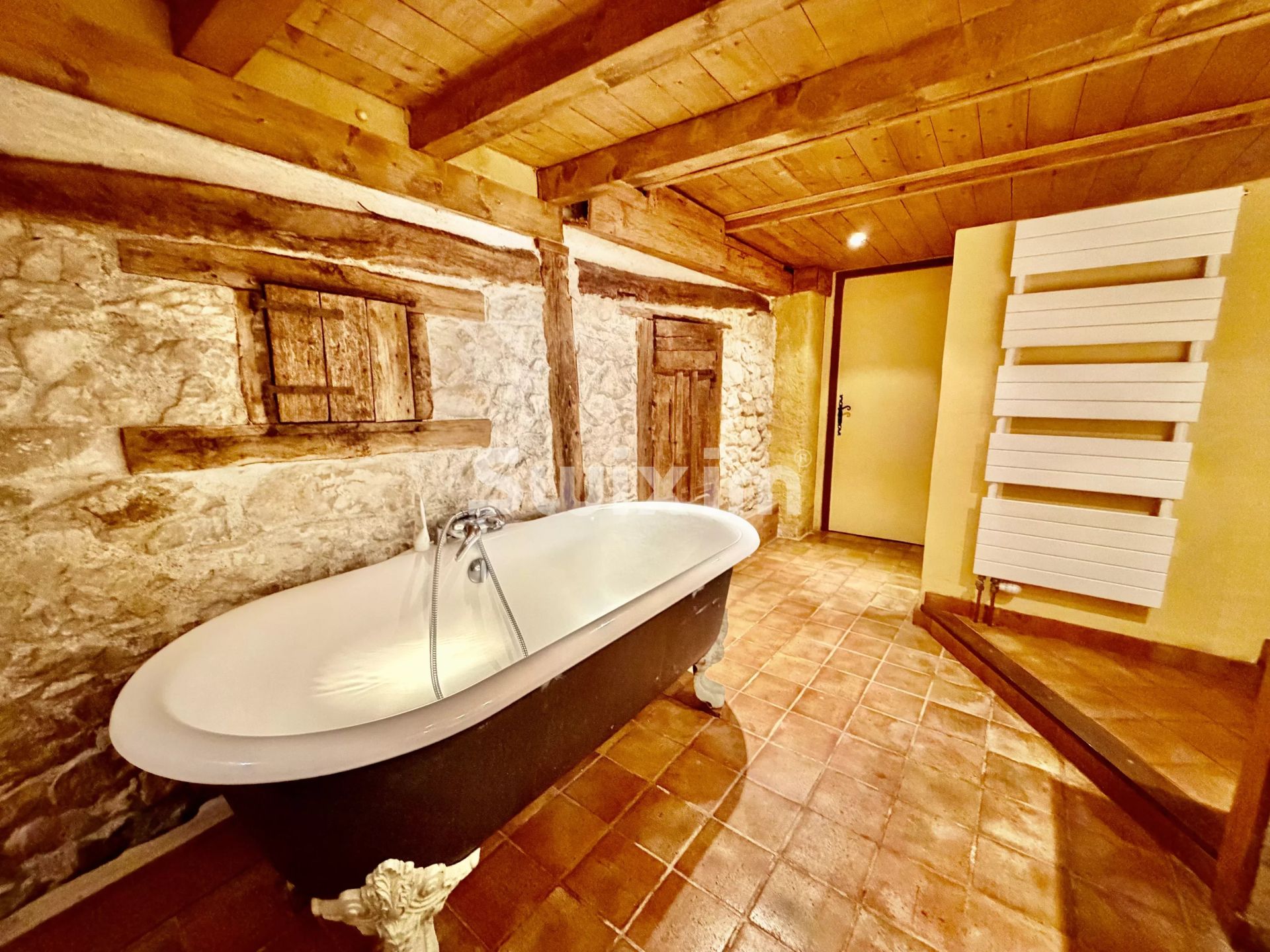 casa 7 Salas en venta en Clarafond-Arcine (74270)