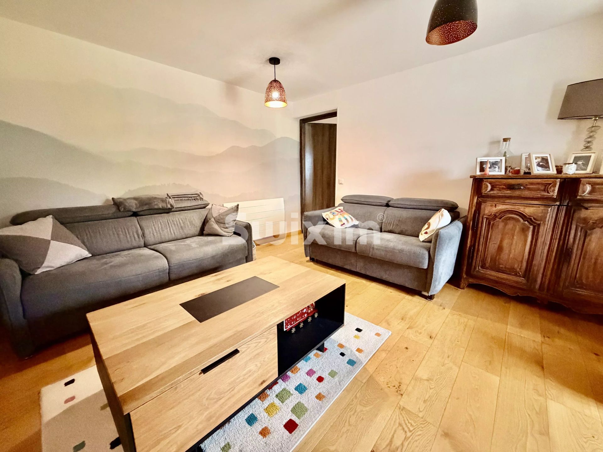 house 6 Rooms for sale on Chilly (74270)