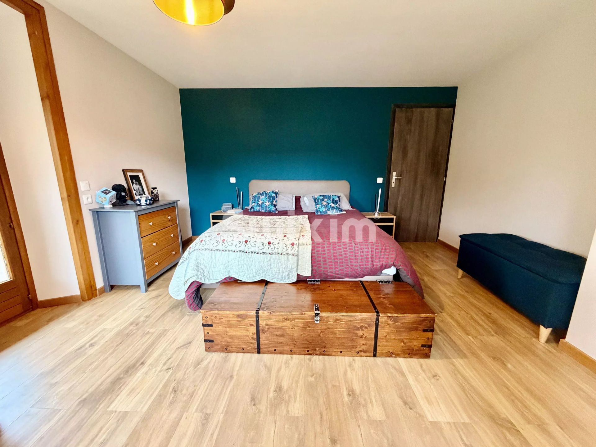 house 6 Rooms for sale on Chilly (74270)