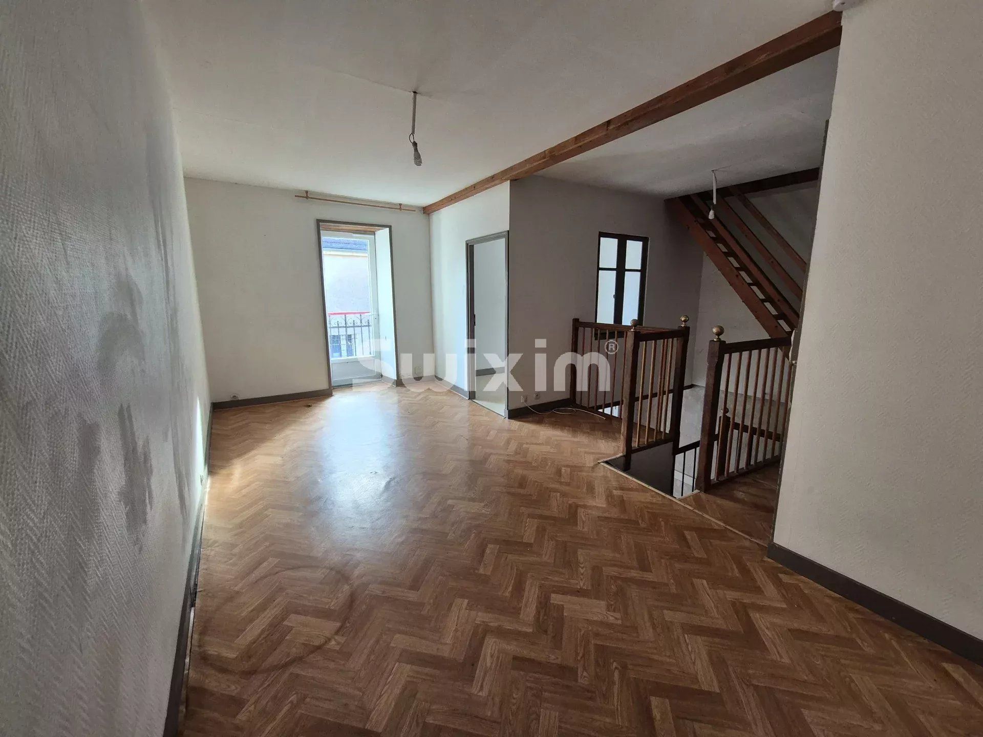 casa 7 Camere in vendita su Metz-le-Comte (58190)