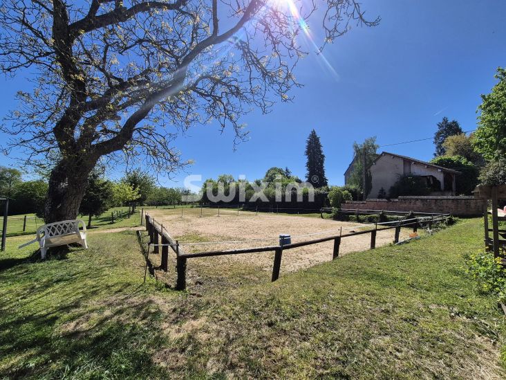 Venta Casa La Roche-en-Brenil 10&nbsp;Salas 132.92&nbsp;m²