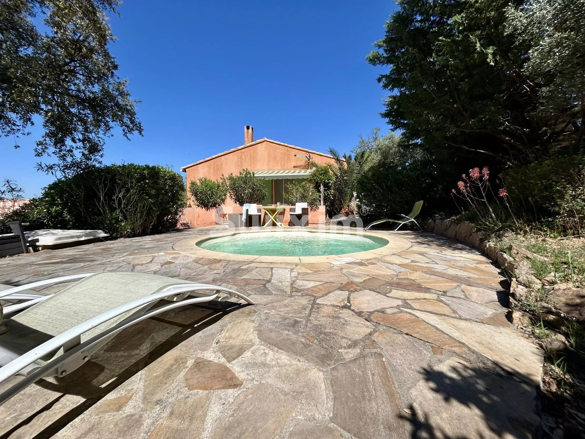 villa 4 Quartos para venda sobre Vidauban (83550)