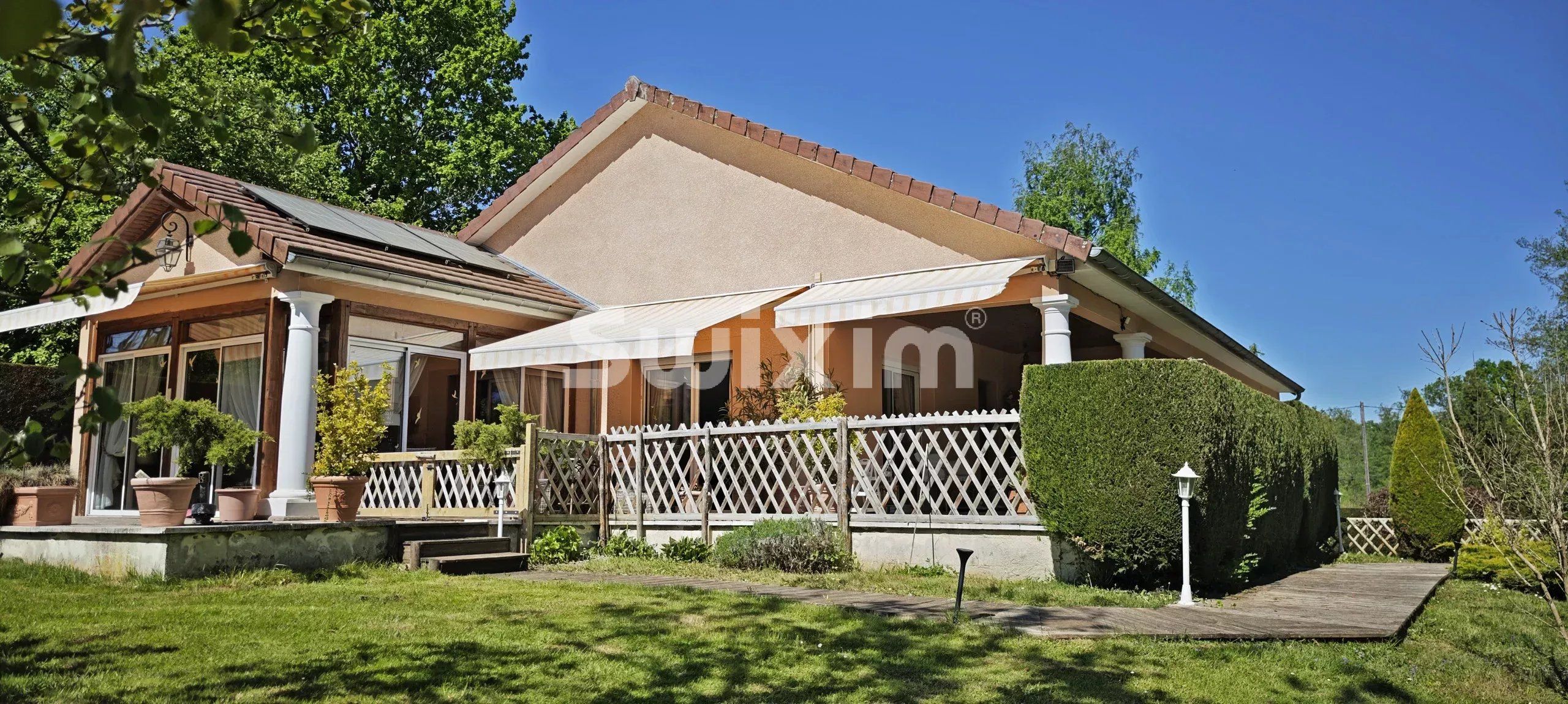 casa 6 Camere in vendita su Balaiseaux (39120)