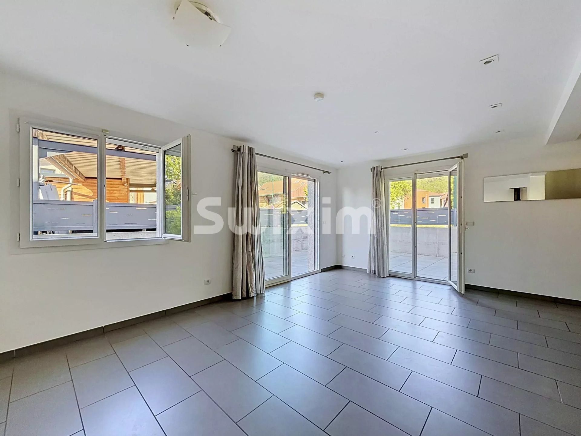 casa 4 Salas en venta en Échenevex (01170)