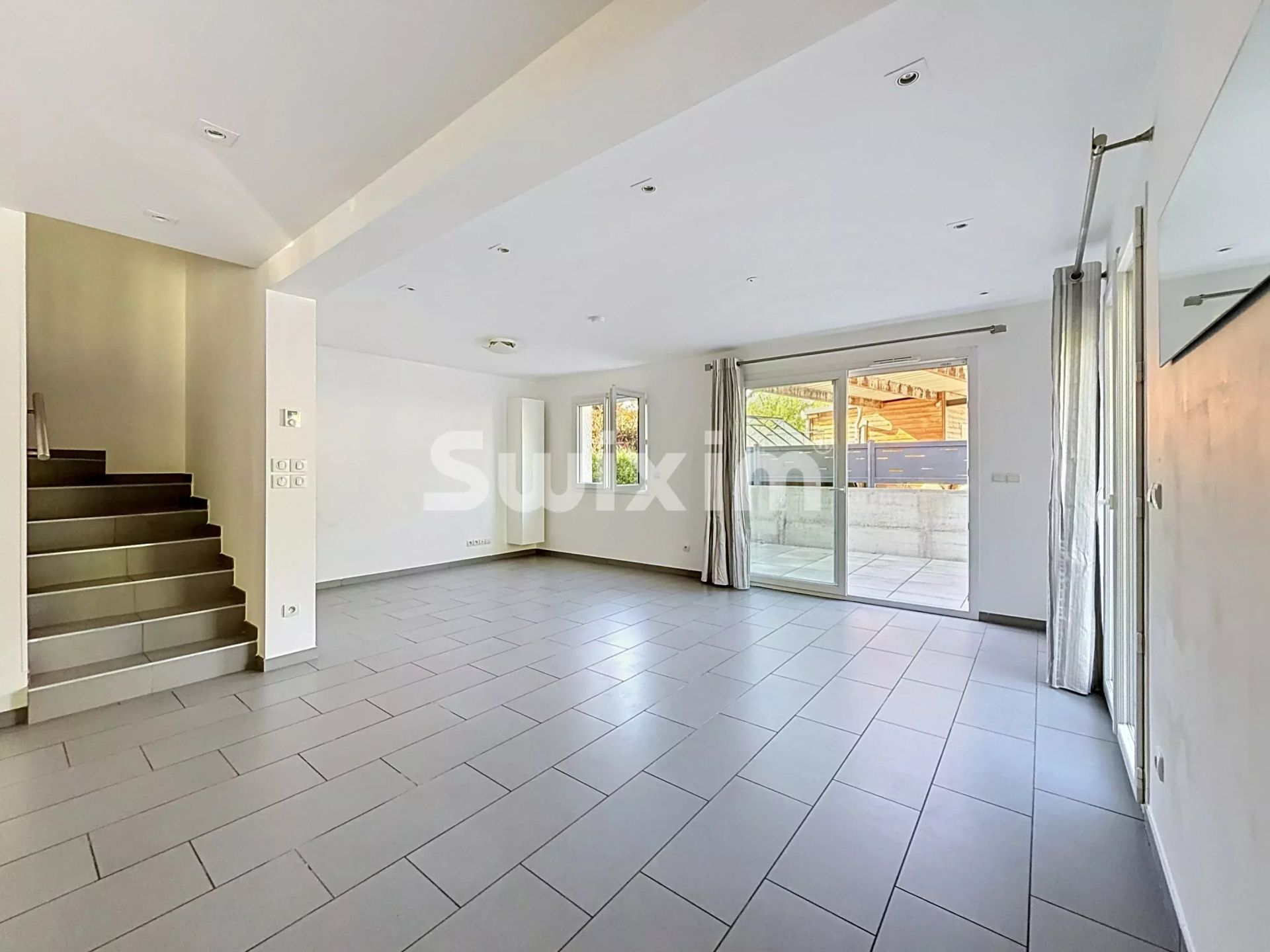 casa 4 Salas en venta en Échenevex (01170)