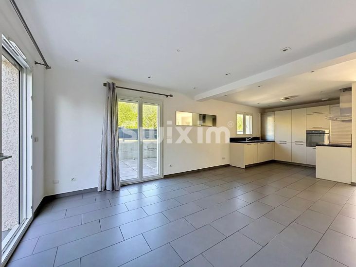 Venta Casa Échenevex 4&nbsp;Salas 88&nbsp;m²