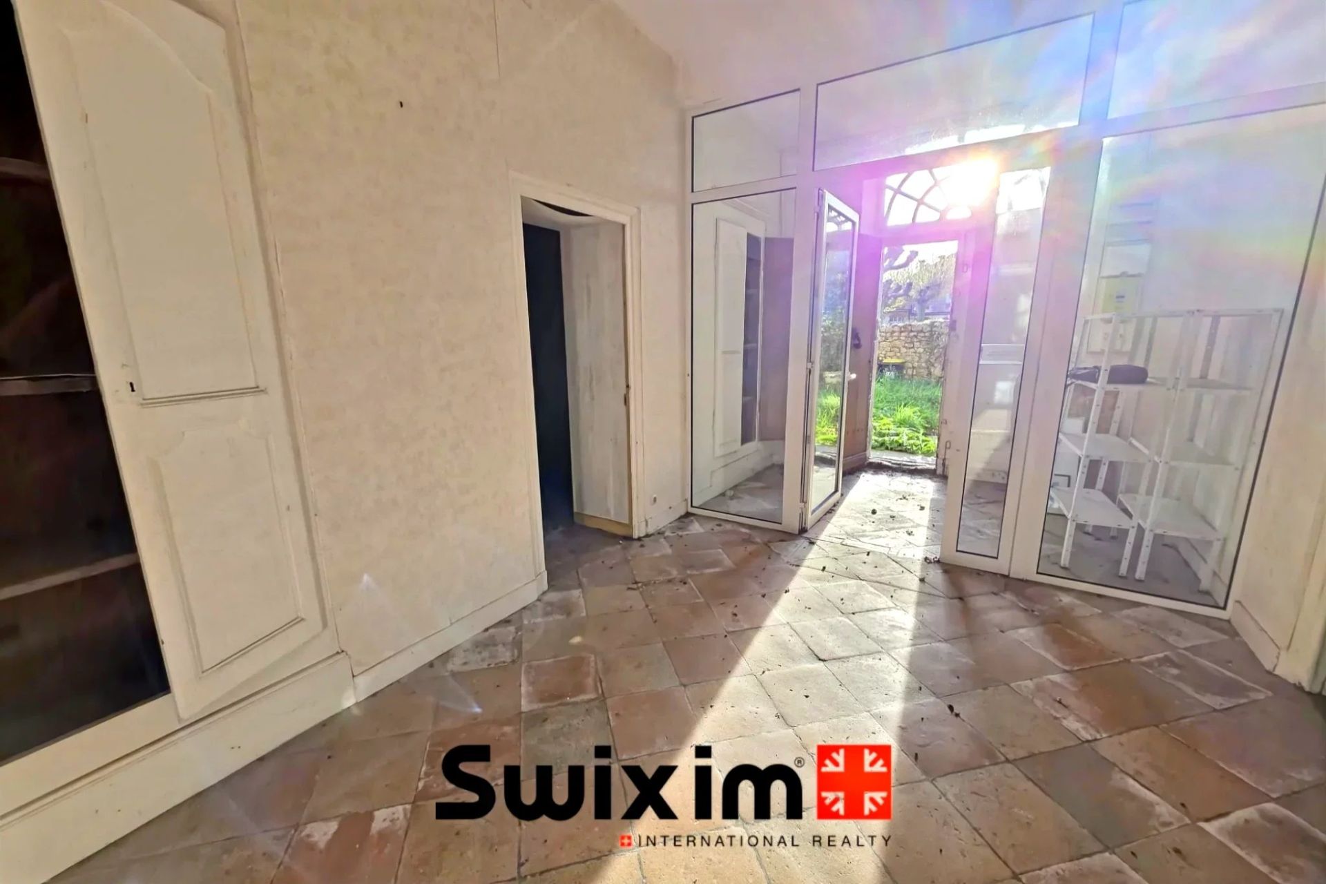 property 17 Rooms for sale on Lesparre-Médoc (33340)