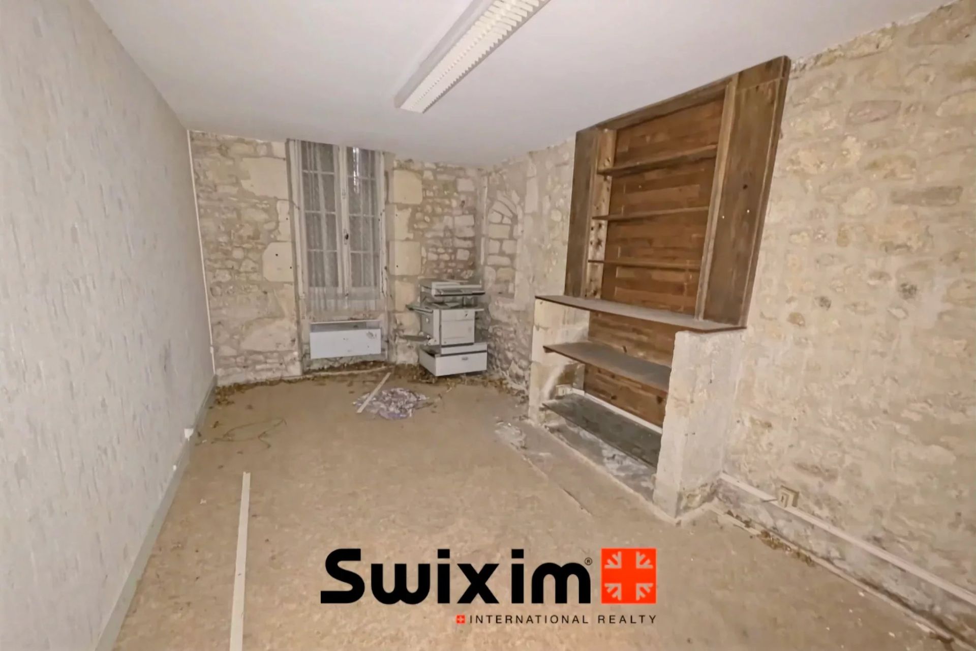 property 17 Rooms for sale on Lesparre-Médoc (33340)