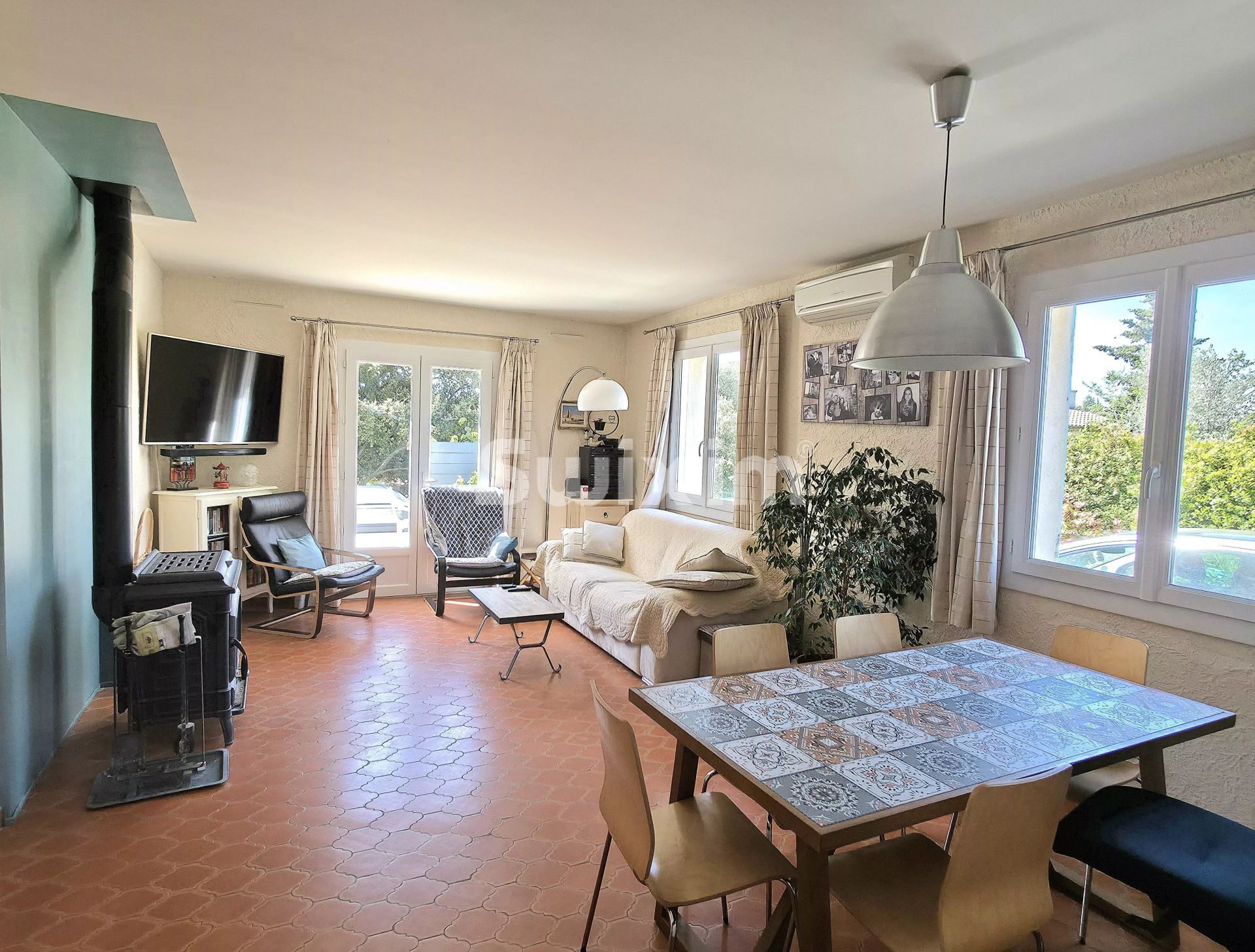 casa 5 Quartos para venda sobre Grignan (26230)