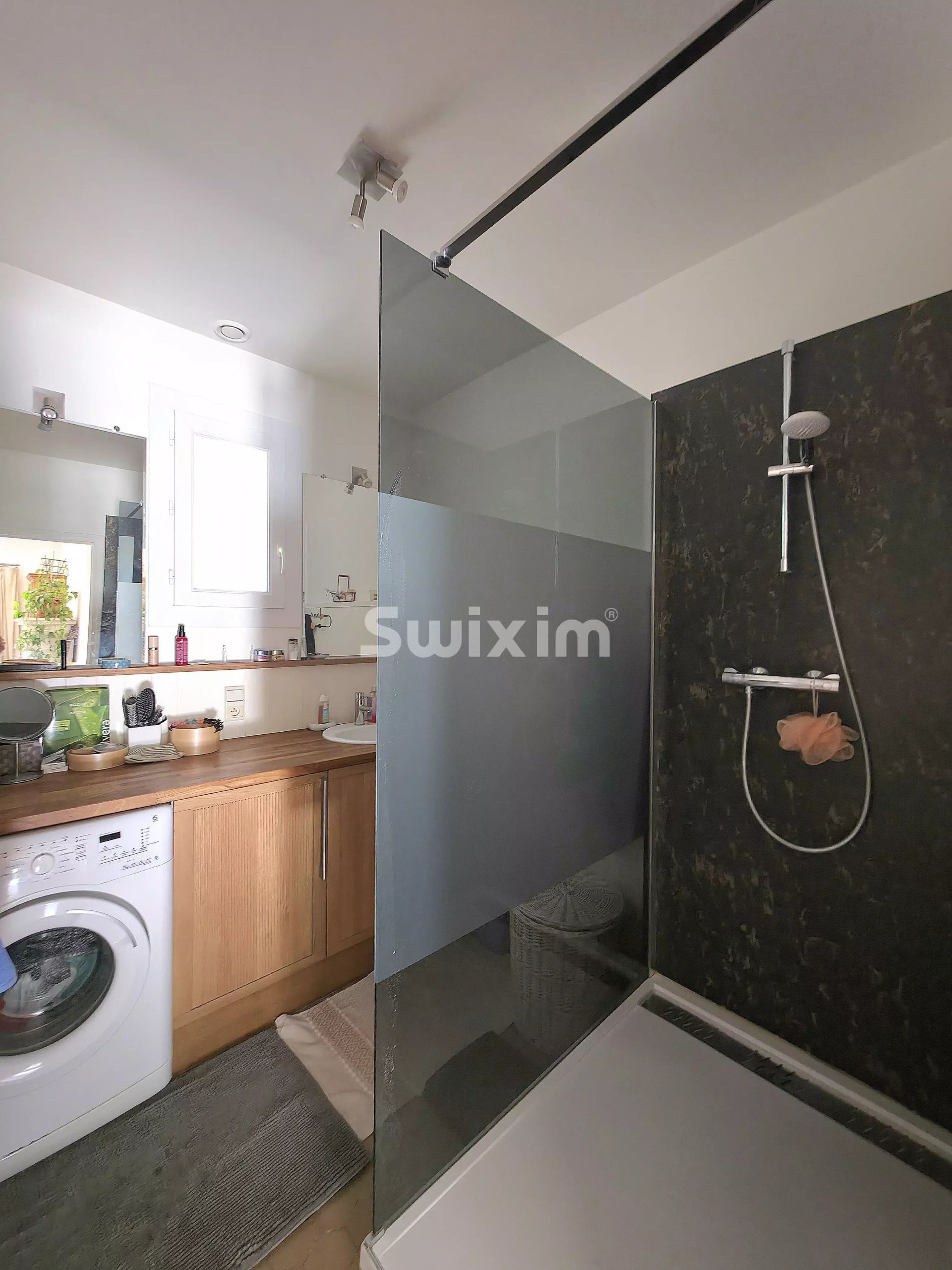 casa 5 Camere in vendita su Grignan (26230)