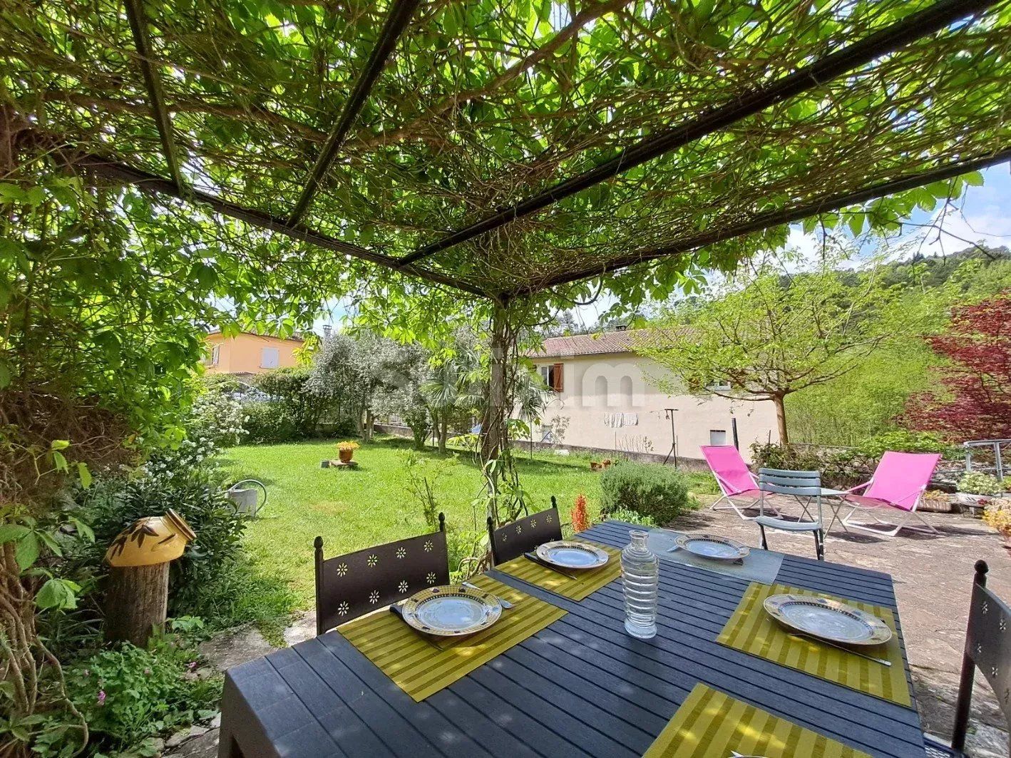 house 5 Rooms for sale on Chamborigaud (30530)