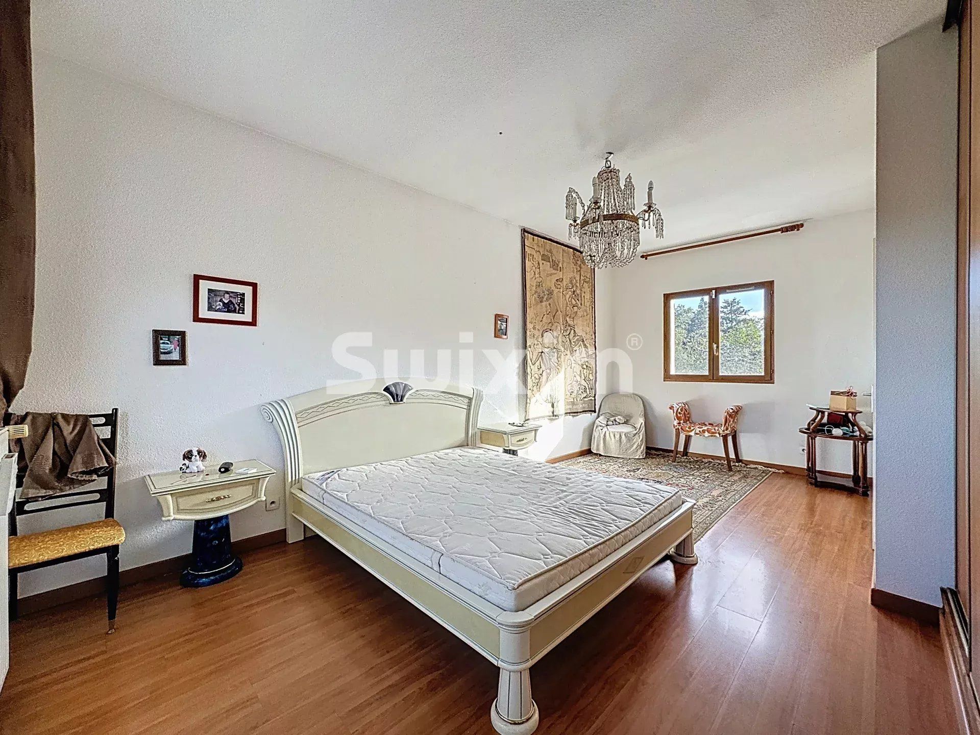 casa 7 Quartos para venda sobre Saint-Jean-de-Gonville (01630)