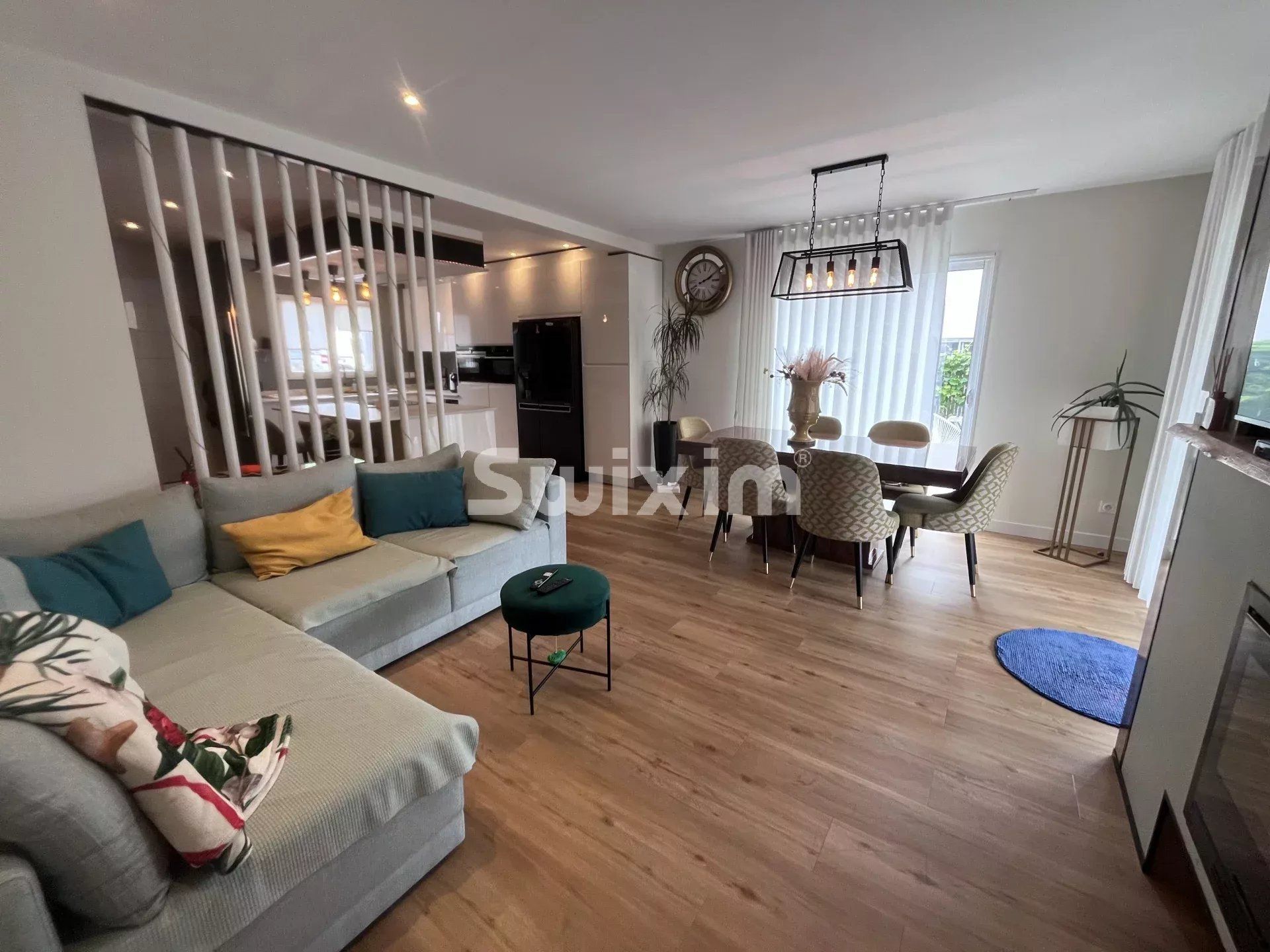 house 5 Rooms for sale on Vallières-sur-Fier (74150)
