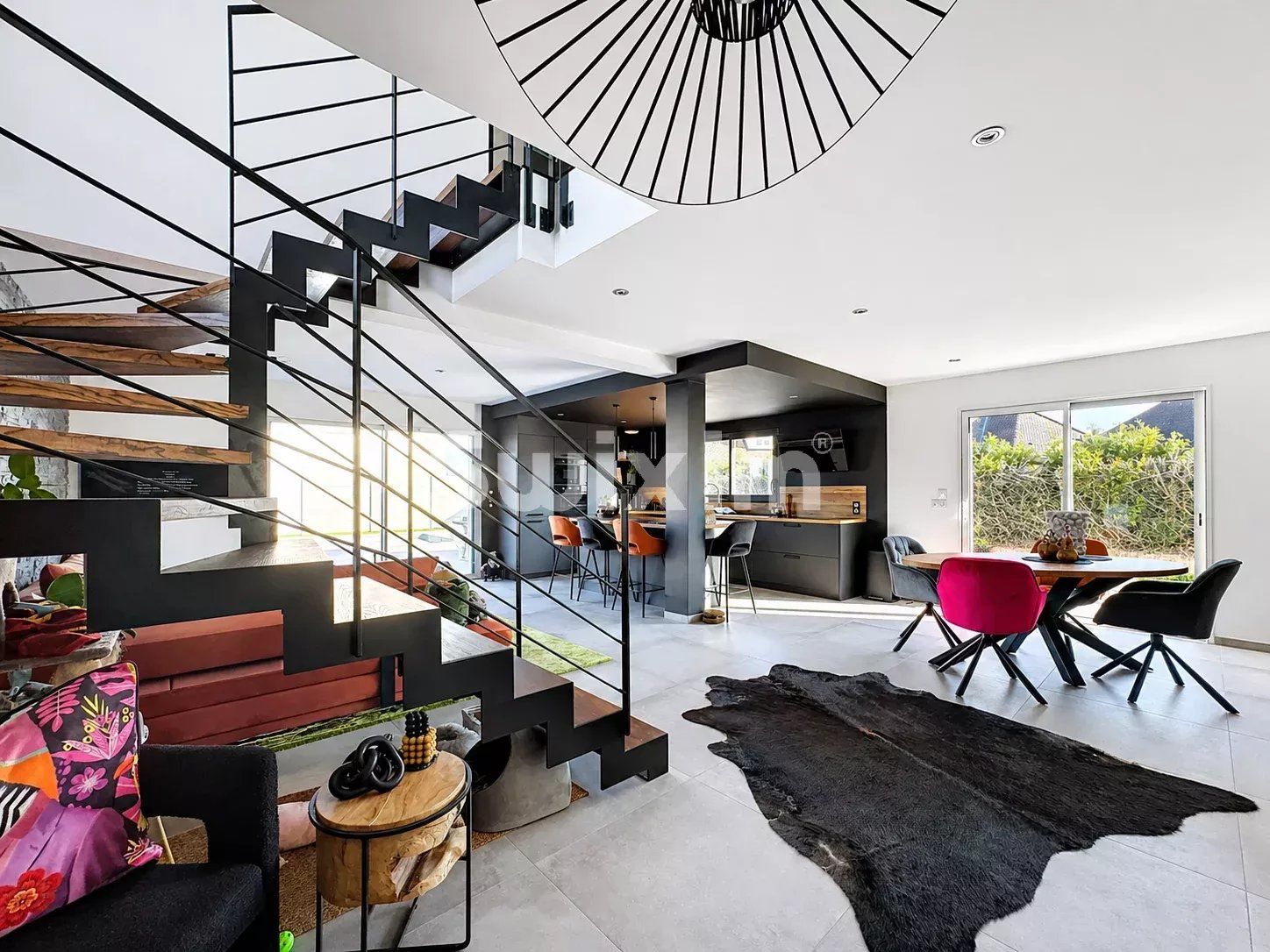 maison 5 Pièces en vente sur Saint-Jean-de-Gonville (01630)