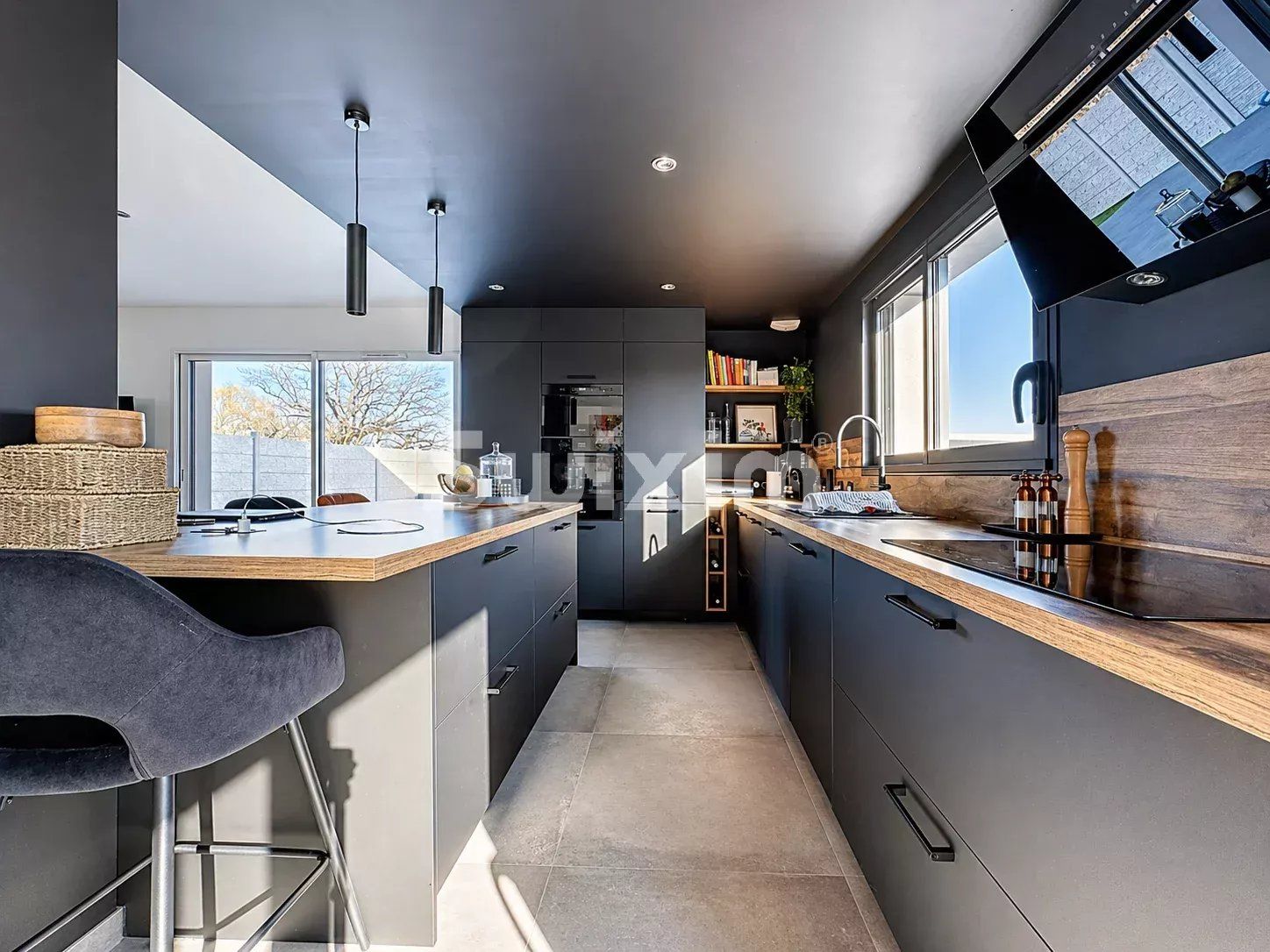 maison 5 Pièces en vente sur Saint-Jean-de-Gonville (01630)