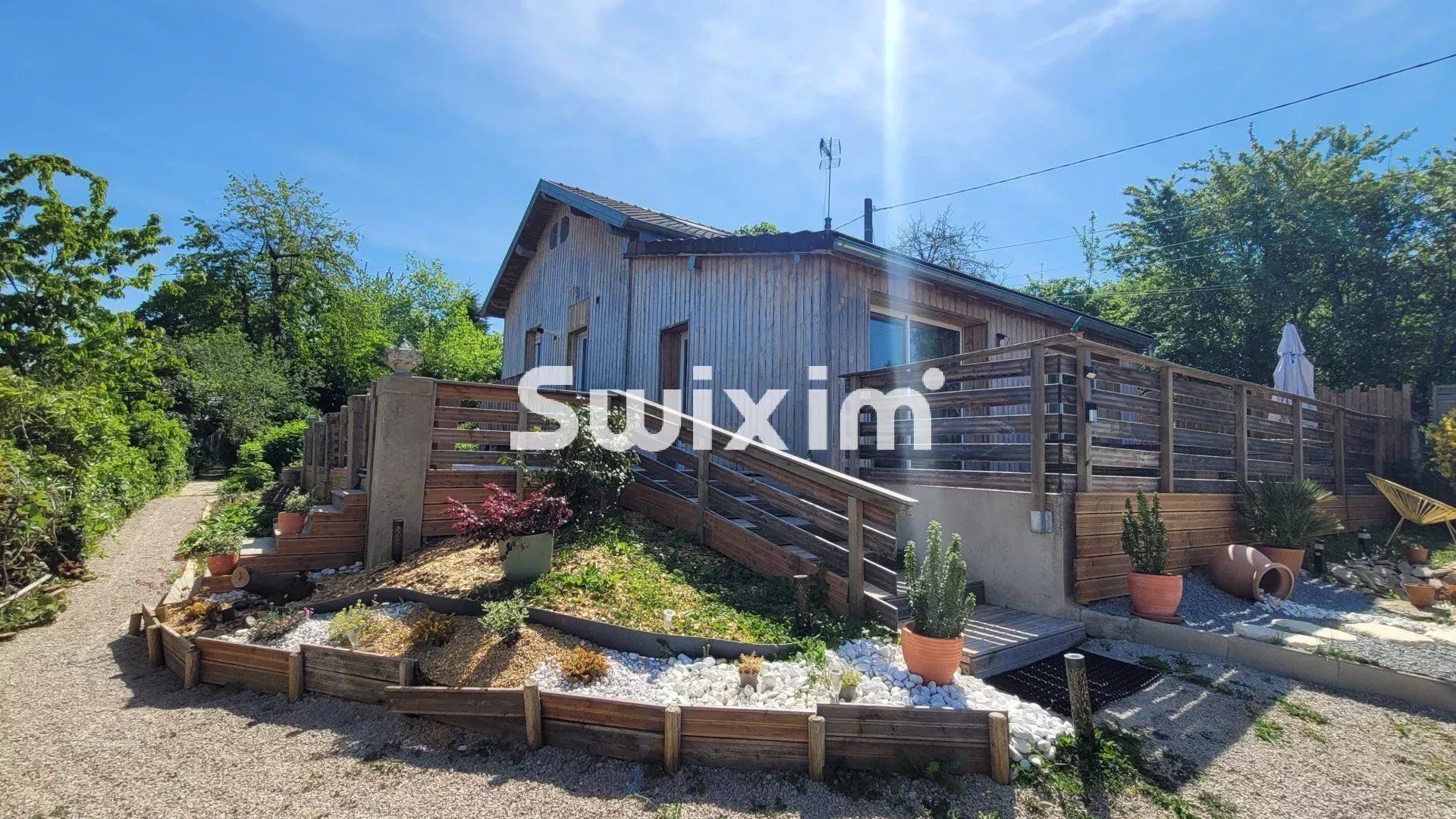 casa 8 Salas en venta en Lons-le-Saunier (39000)
