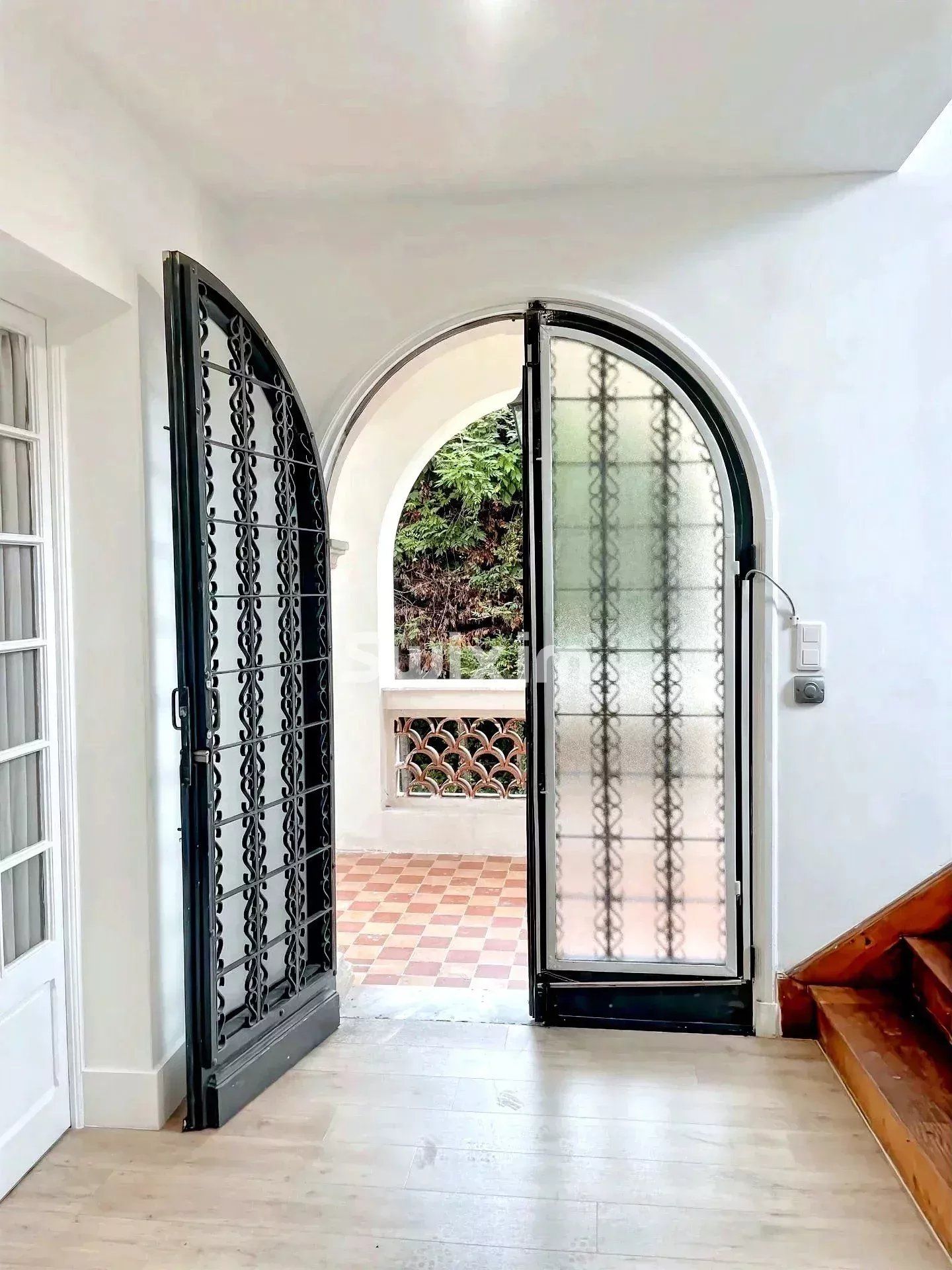edifício 11 Quartos para venda sobre Nice (06000)