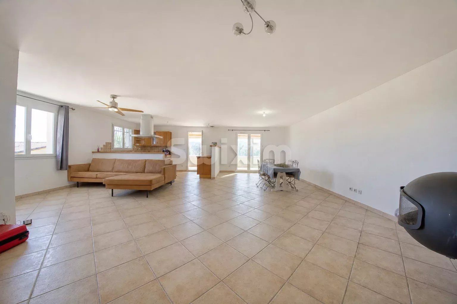 villa 5 Camere in vendita su Saint-Denis (30500)