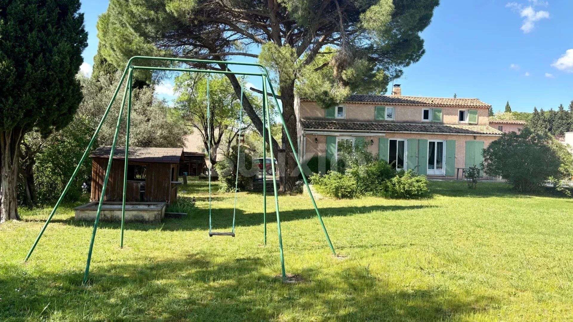 villa 7 Camere in vendita su Alès (30100)