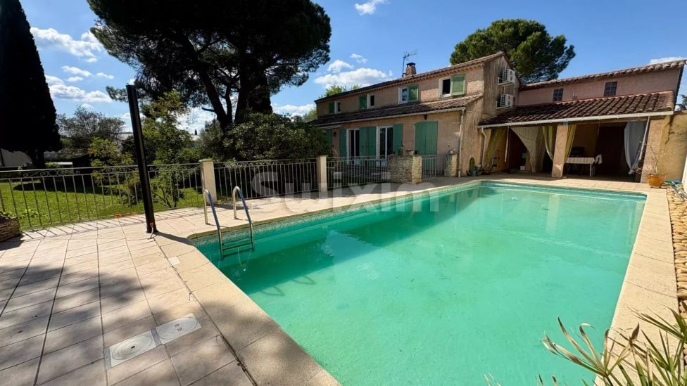 Vendita Villa Alès 7&nbsp;Camere 160&nbsp;m²