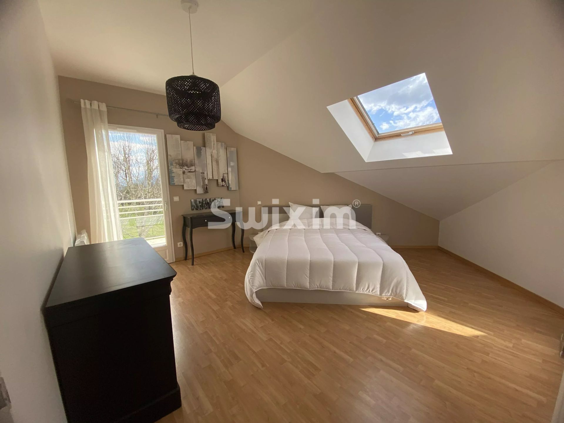 house 6 Rooms for rent on Saint-Sylvestre (74540)