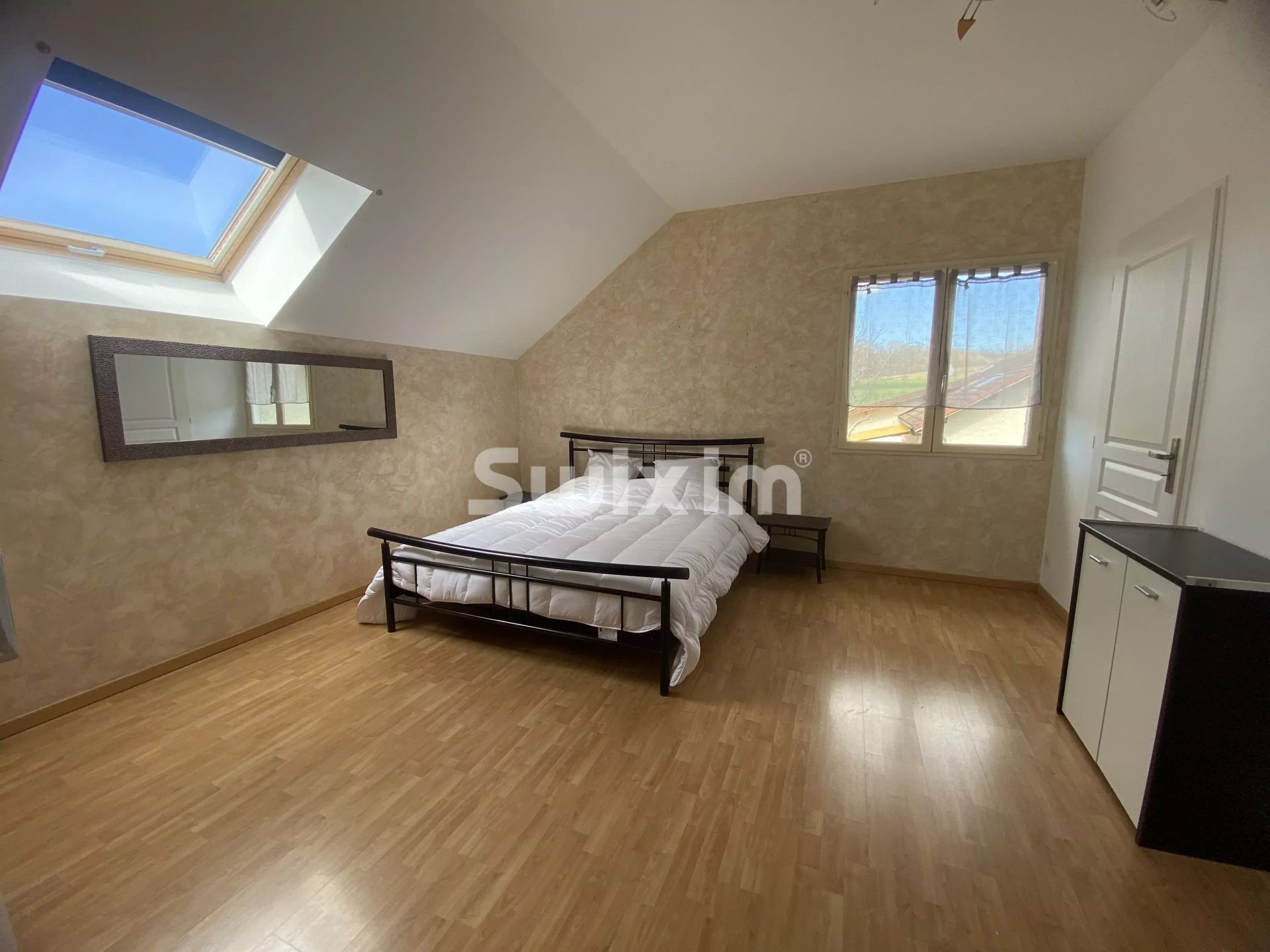 house 6 Rooms for rent on Saint-Sylvestre (74540)