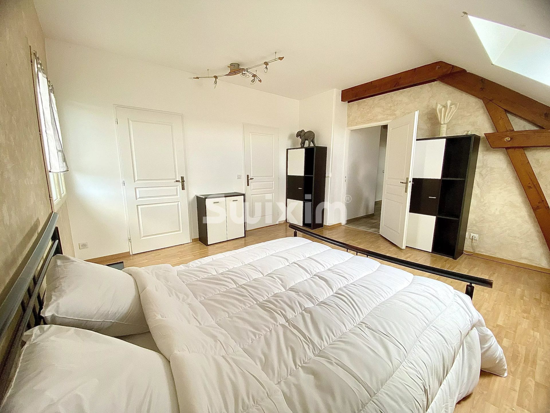 house 6 Rooms for rent on Saint-Sylvestre (74540)