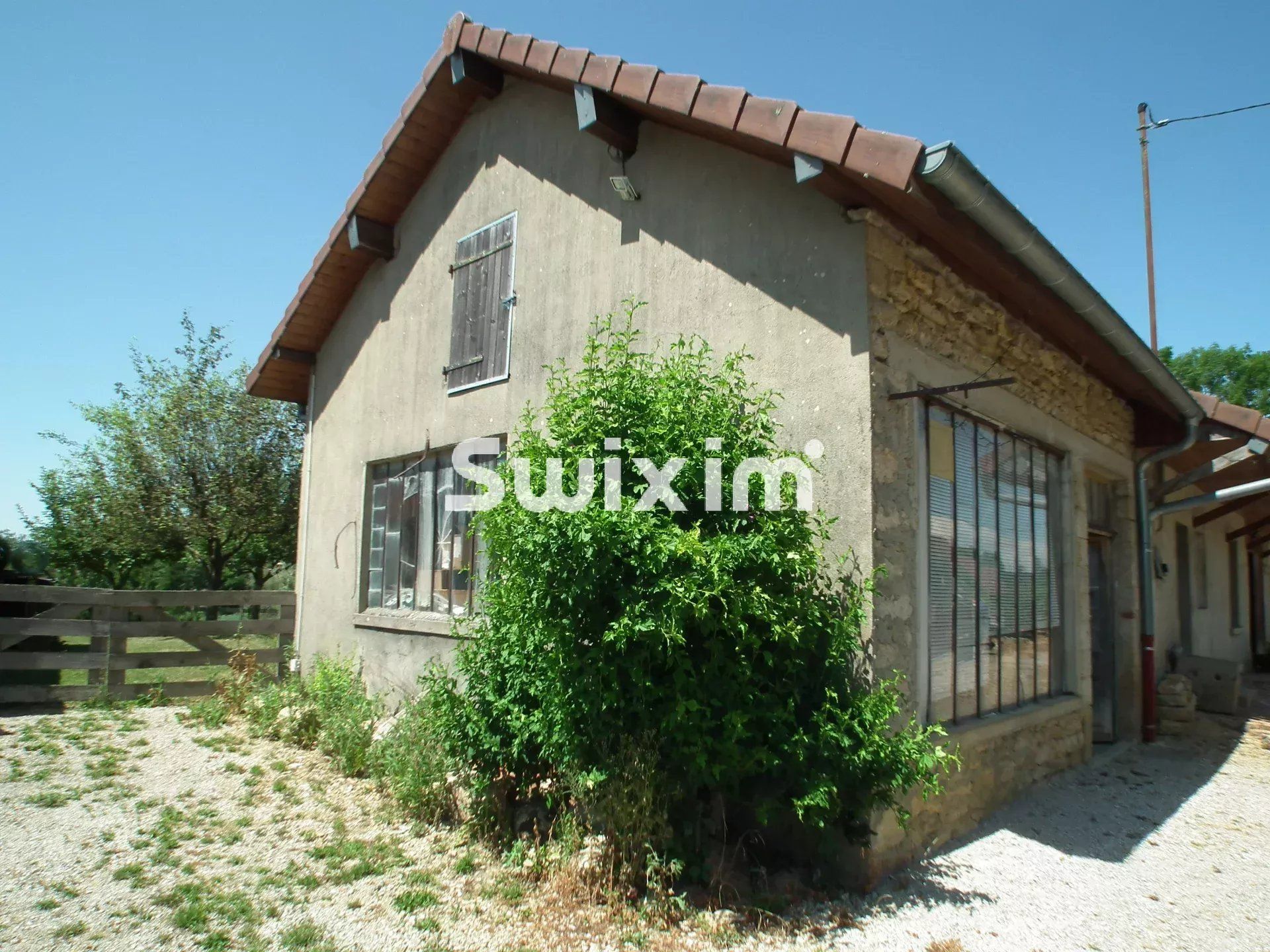 maison 9 Pièces en vente sur Lons-le-Saunier (39000)