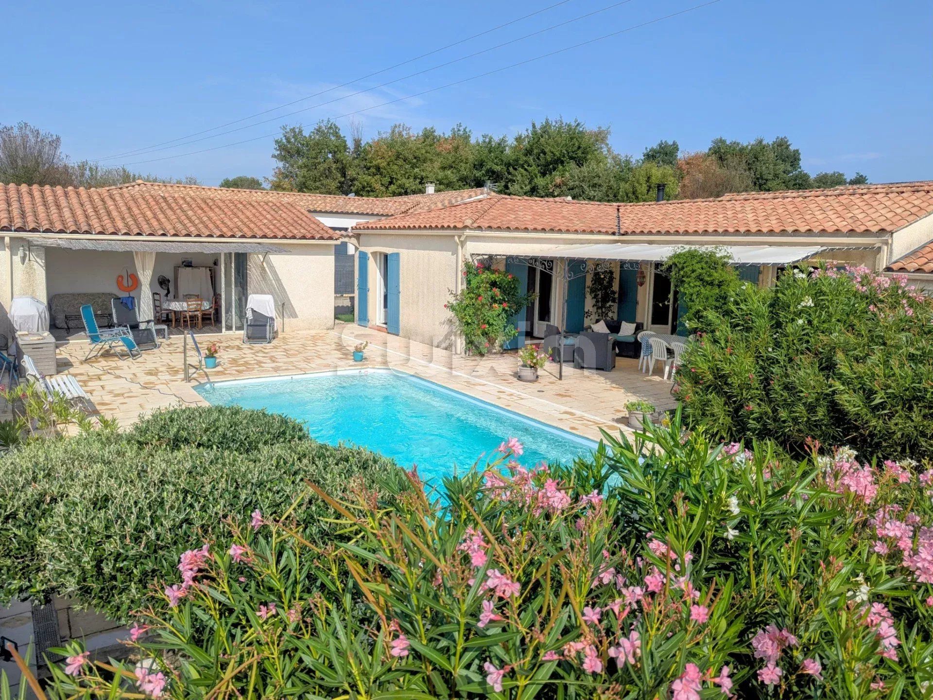 villa 5 Camere in vendita su Uzès (30700)