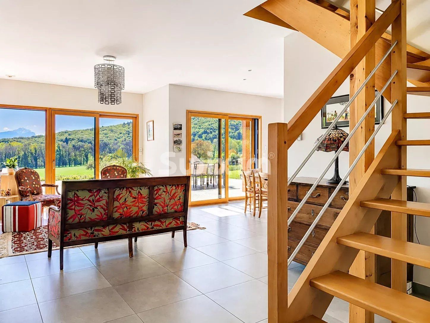 house 6 Rooms for sale on Choisy (74330)