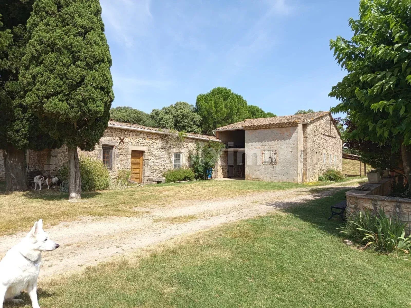 propriété 5 Pièces en vente sur Clarensac (30870)