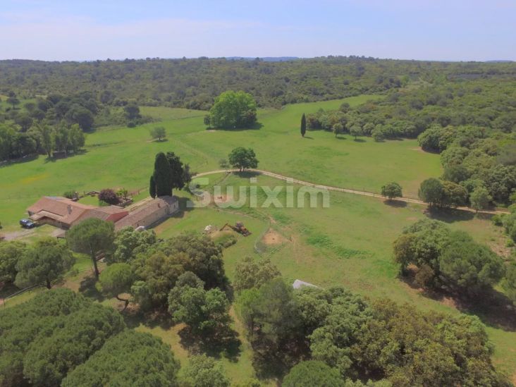 Vente Propriété Clarensac 5&nbsp;Pièces 216&nbsp;m²