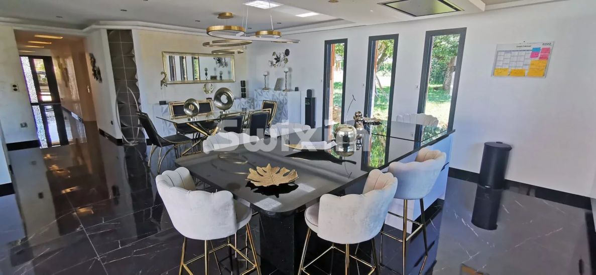 Vente Maison Dole 5&nbsp;Pièces 130&nbsp;m²