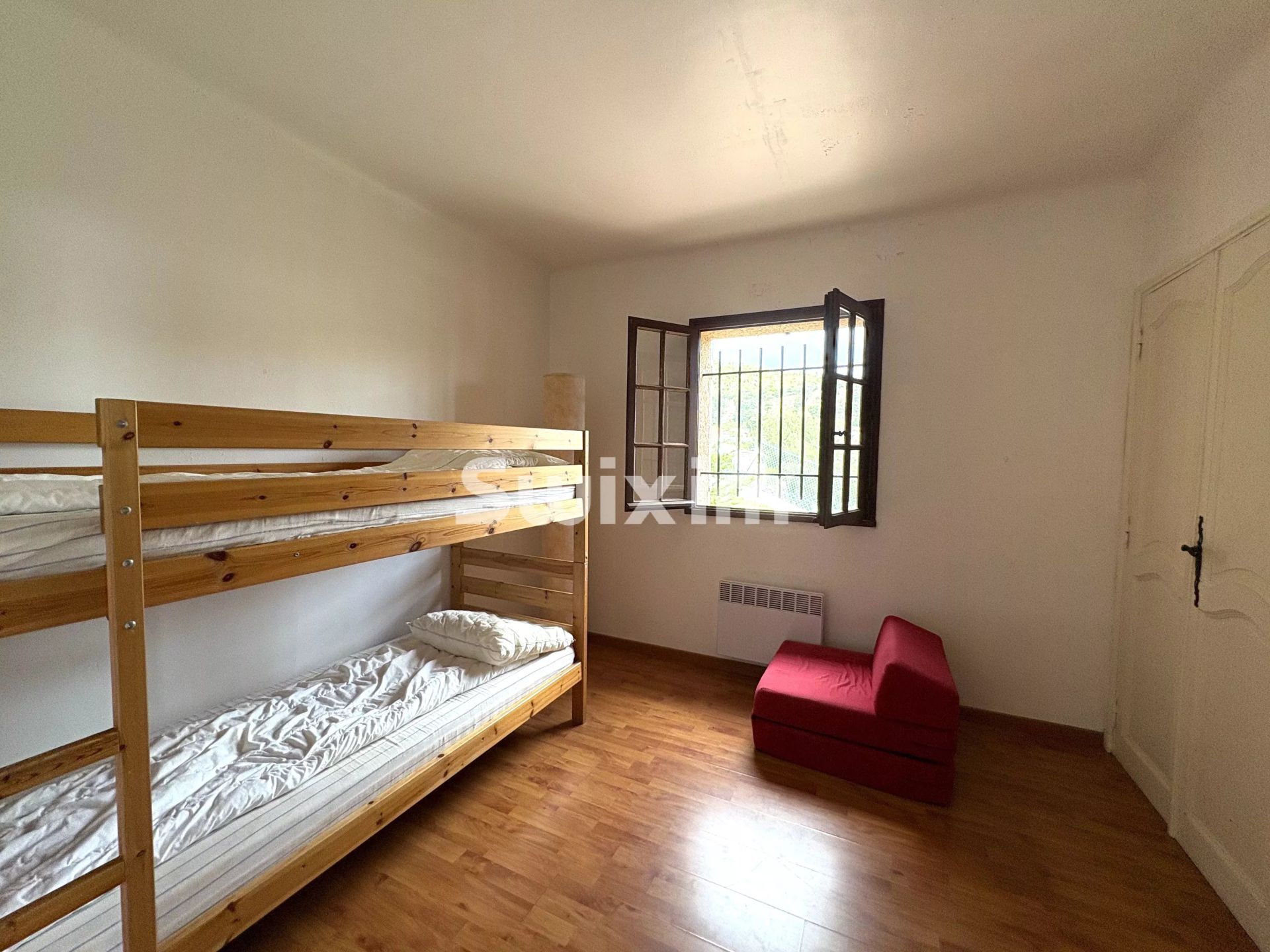 villa 6 Rooms for sale on Sainte-Maxime (83120)