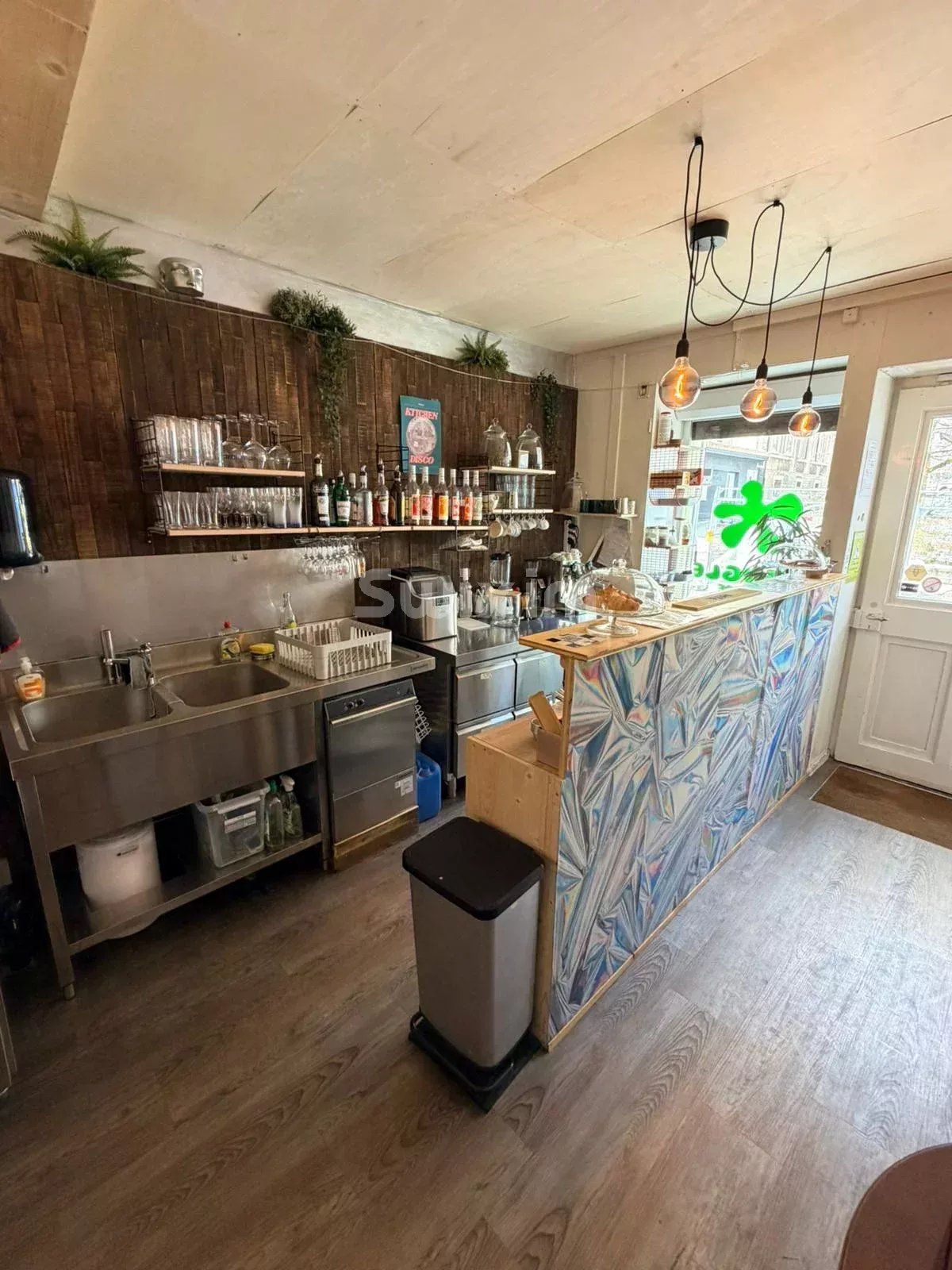 Vente Commerce La Chaux-de-Fonds 4&nbsp;Pièces 80&nbsp;m²