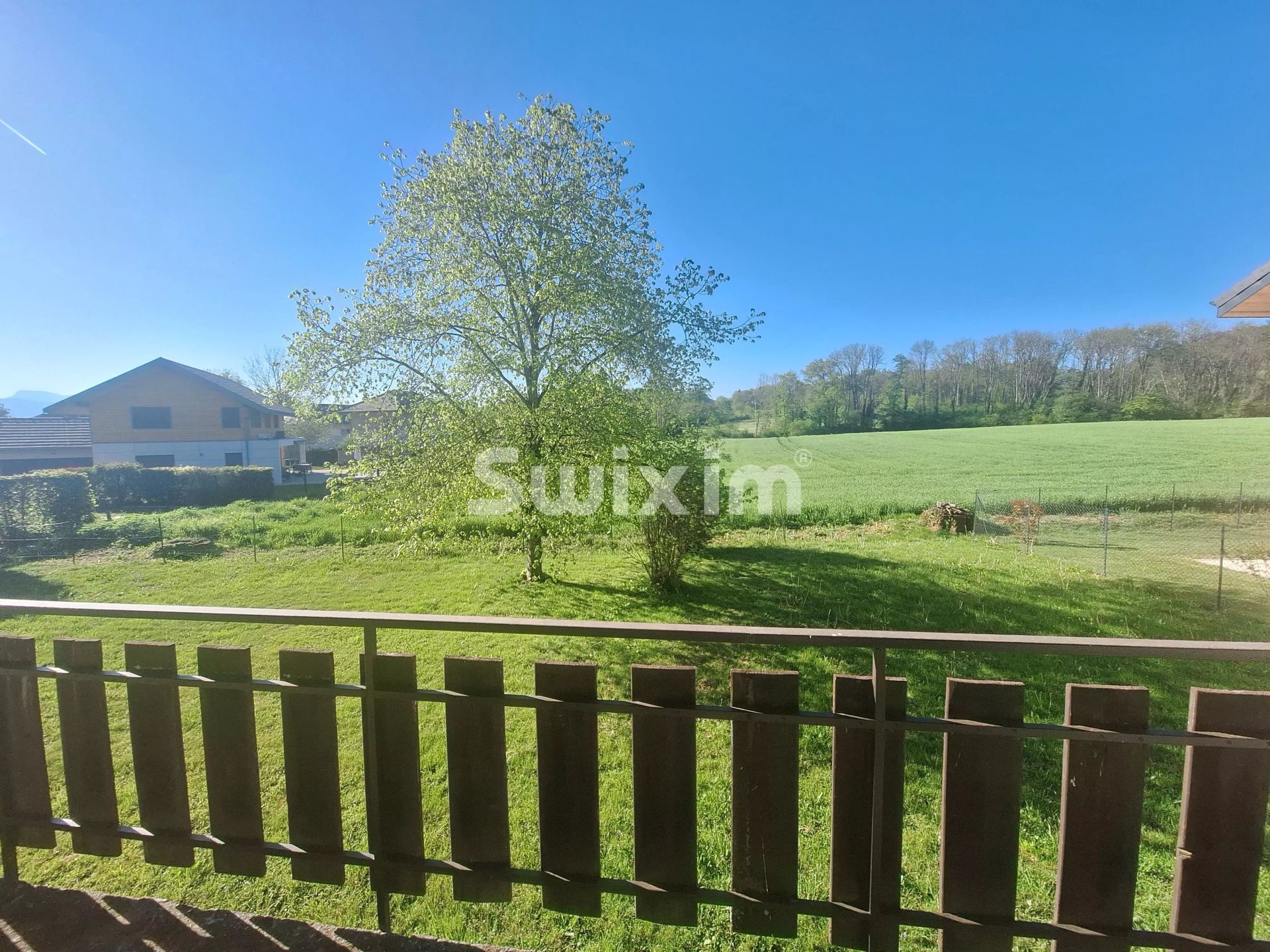 house 6 Rooms for sale on Sillingy (74330)