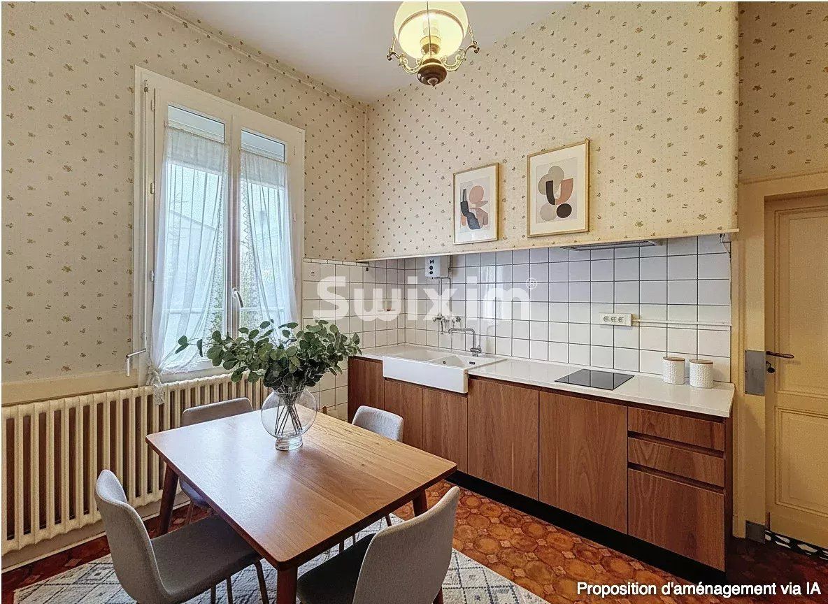 house 5 Rooms for sale on Pessac (33600)