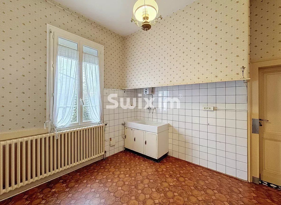 house 5 Rooms for sale on Pessac (33600)