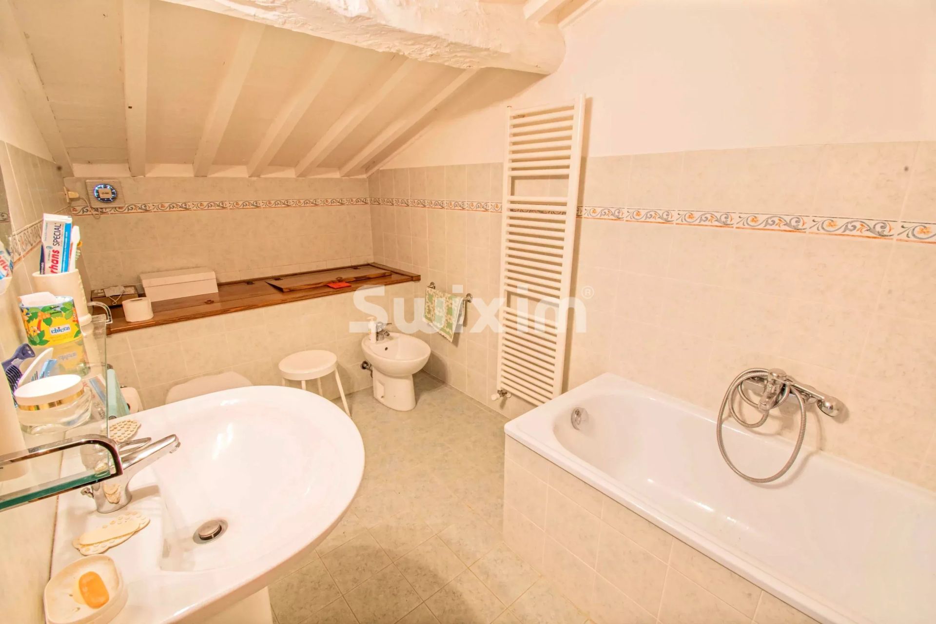 apartment 4 Rooms for sale on Siena (53100)