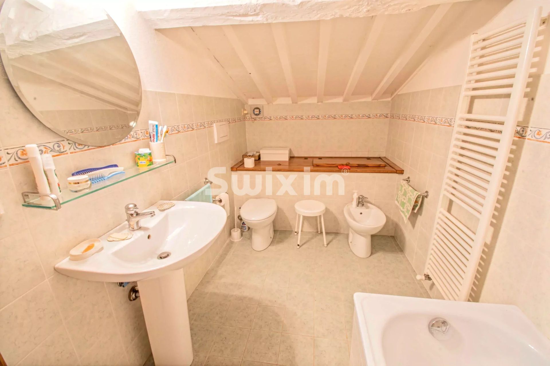 apartment 4 Rooms for sale on Siena (53100)