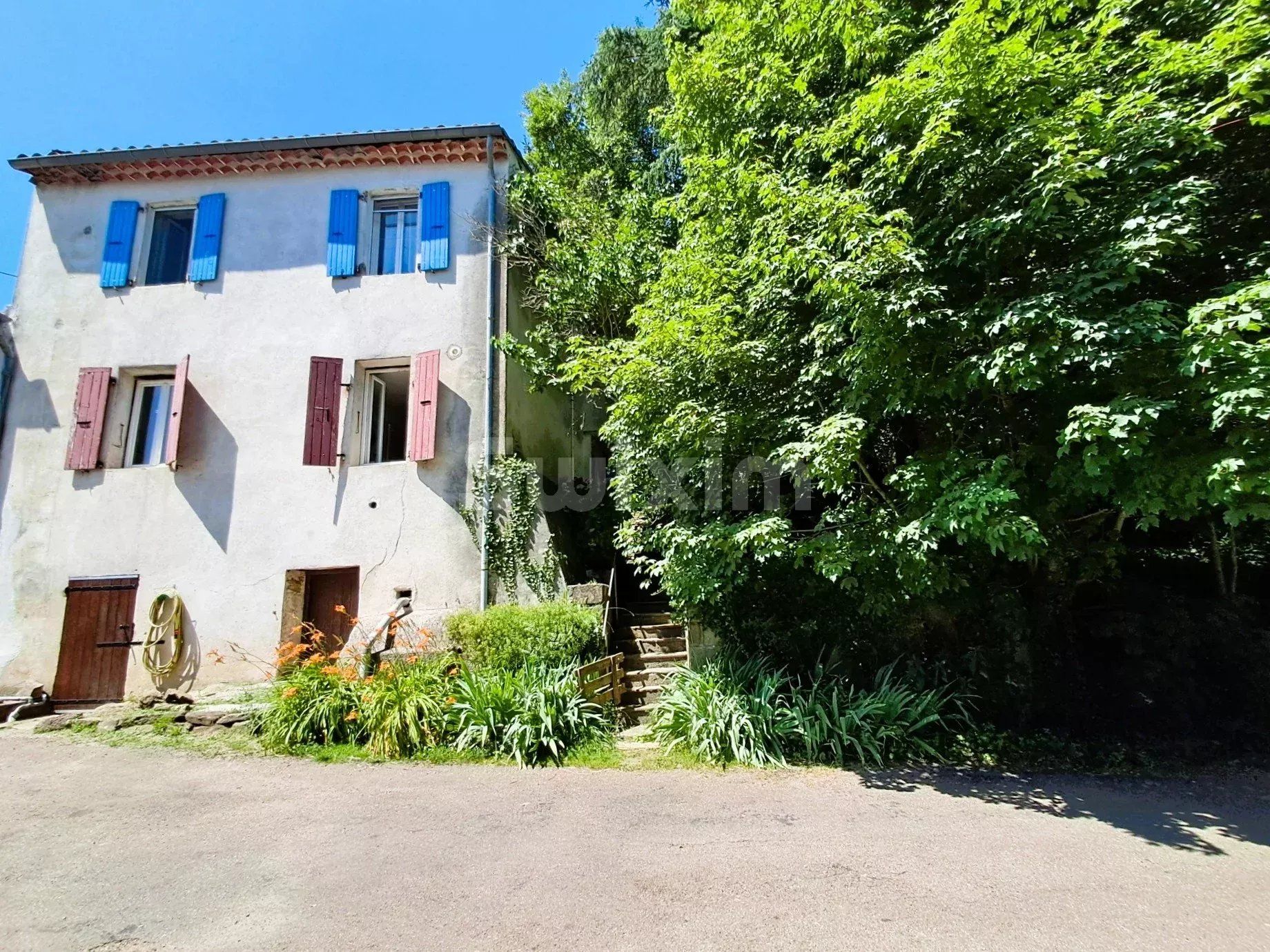 apartment 3 Rooms for sale on La Vernarède (30530)