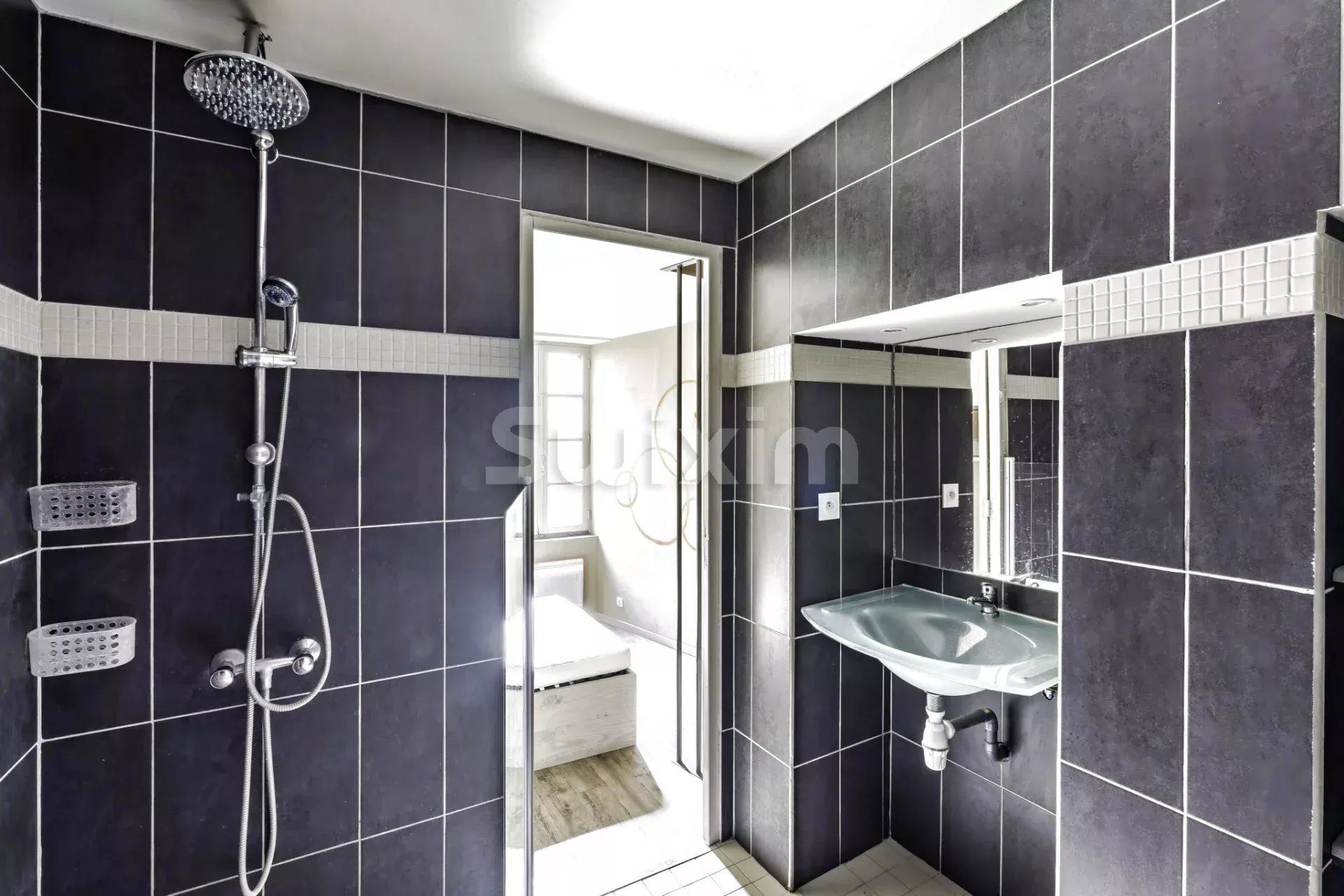 edificio en venta en Uzès (30700)