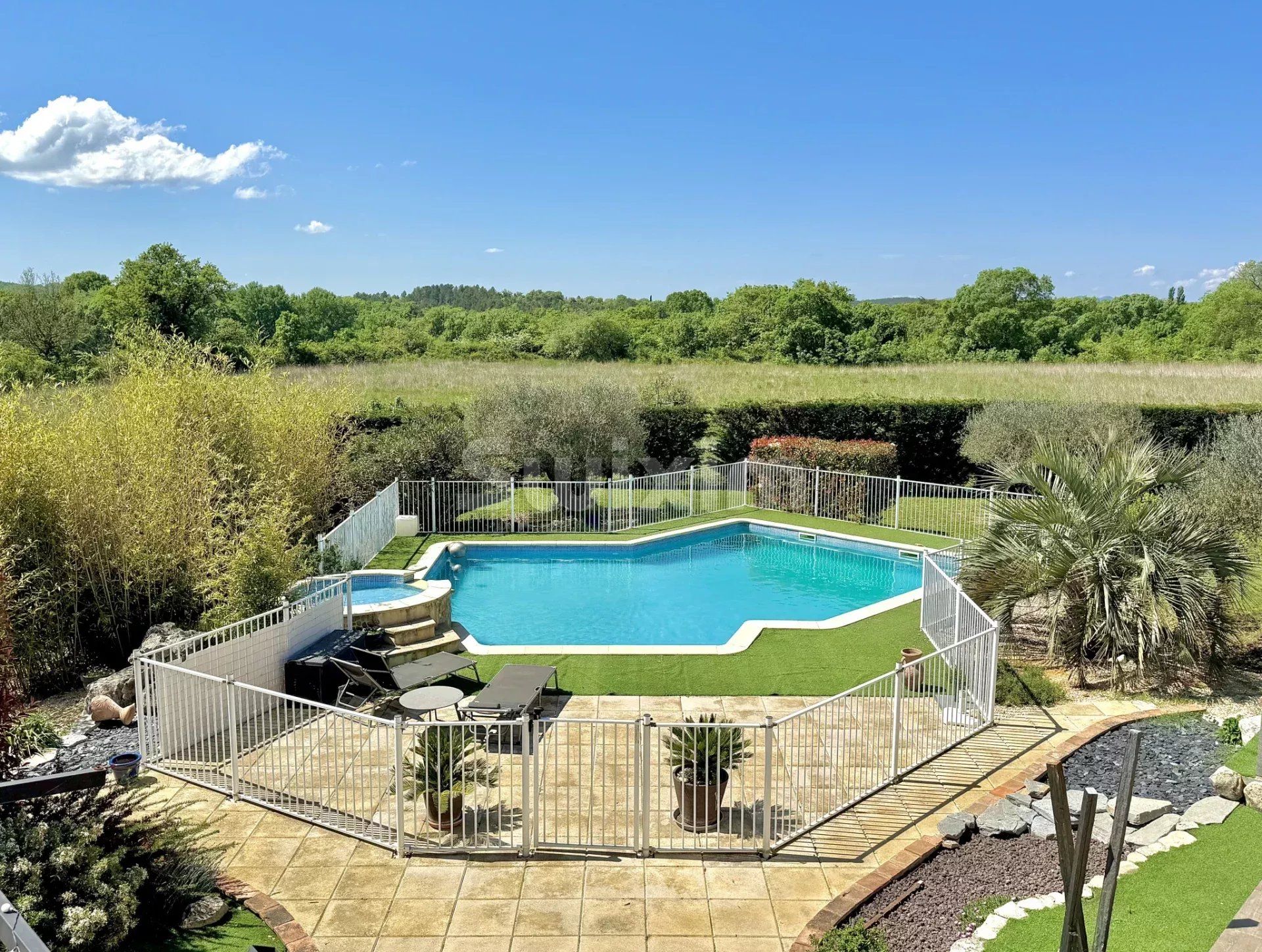 villa 7 Salas en venta en Allègre-les-Fumades (30500)