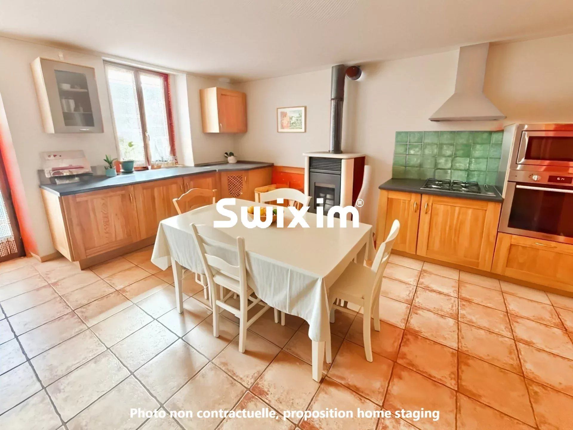 casa 6 Salas en venta en Saint-Montan (07220)