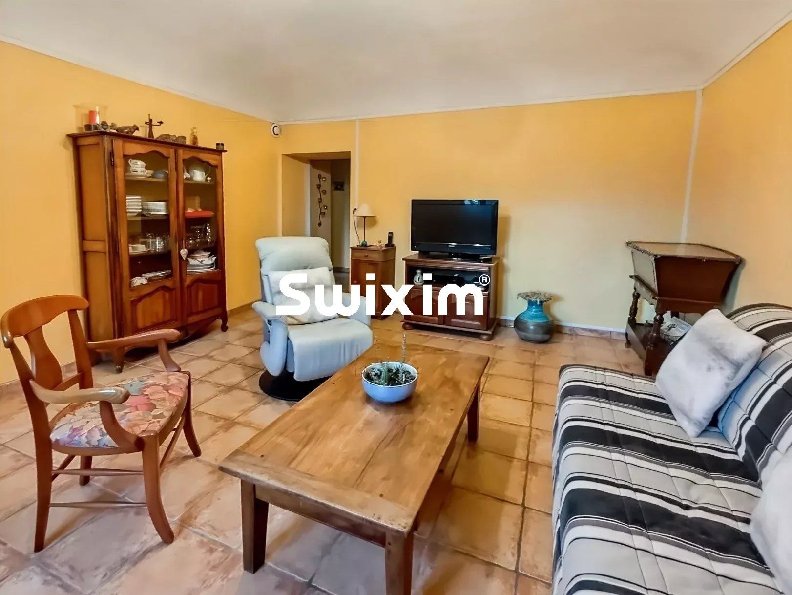casa 6 Salas en venta en Saint-Montan (07220)