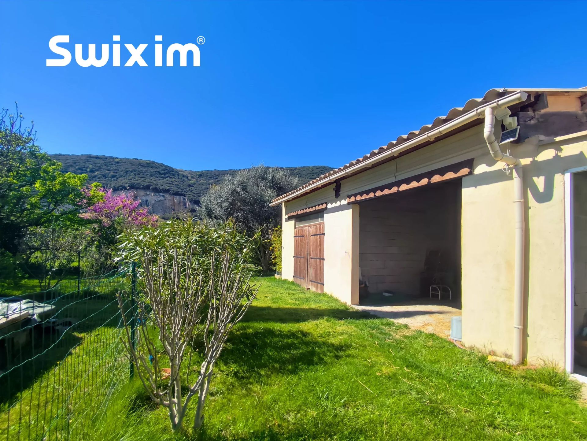 casa 6 Salas en venta en Saint-Montan (07220)