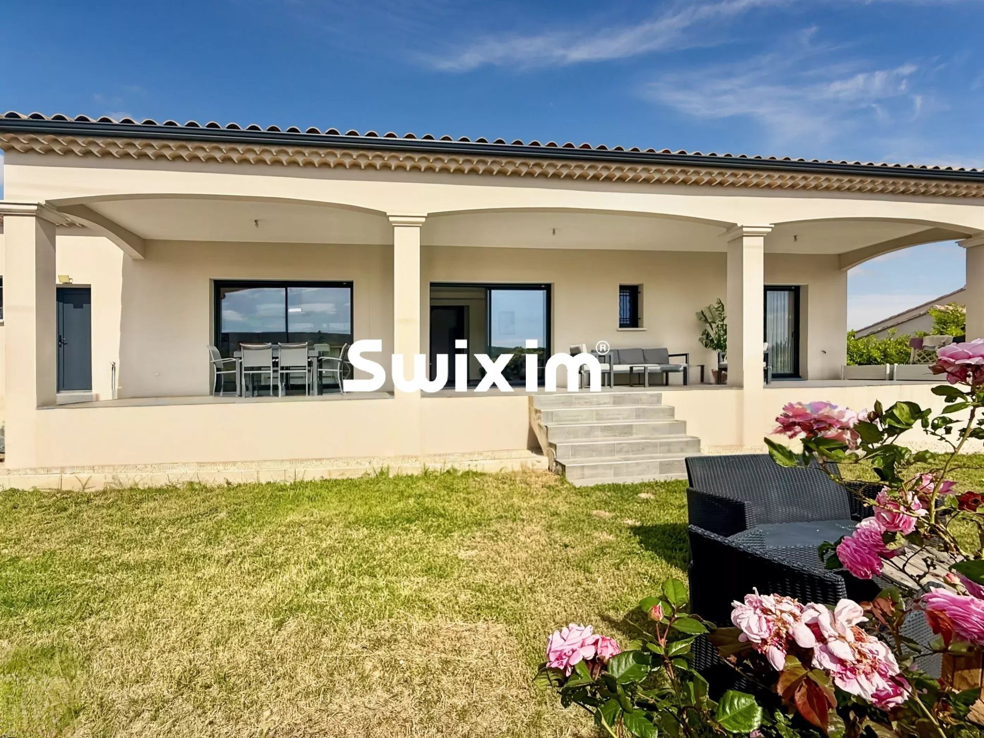 house 5 Rooms for sale on Bourg-Saint-Andéol (07700)